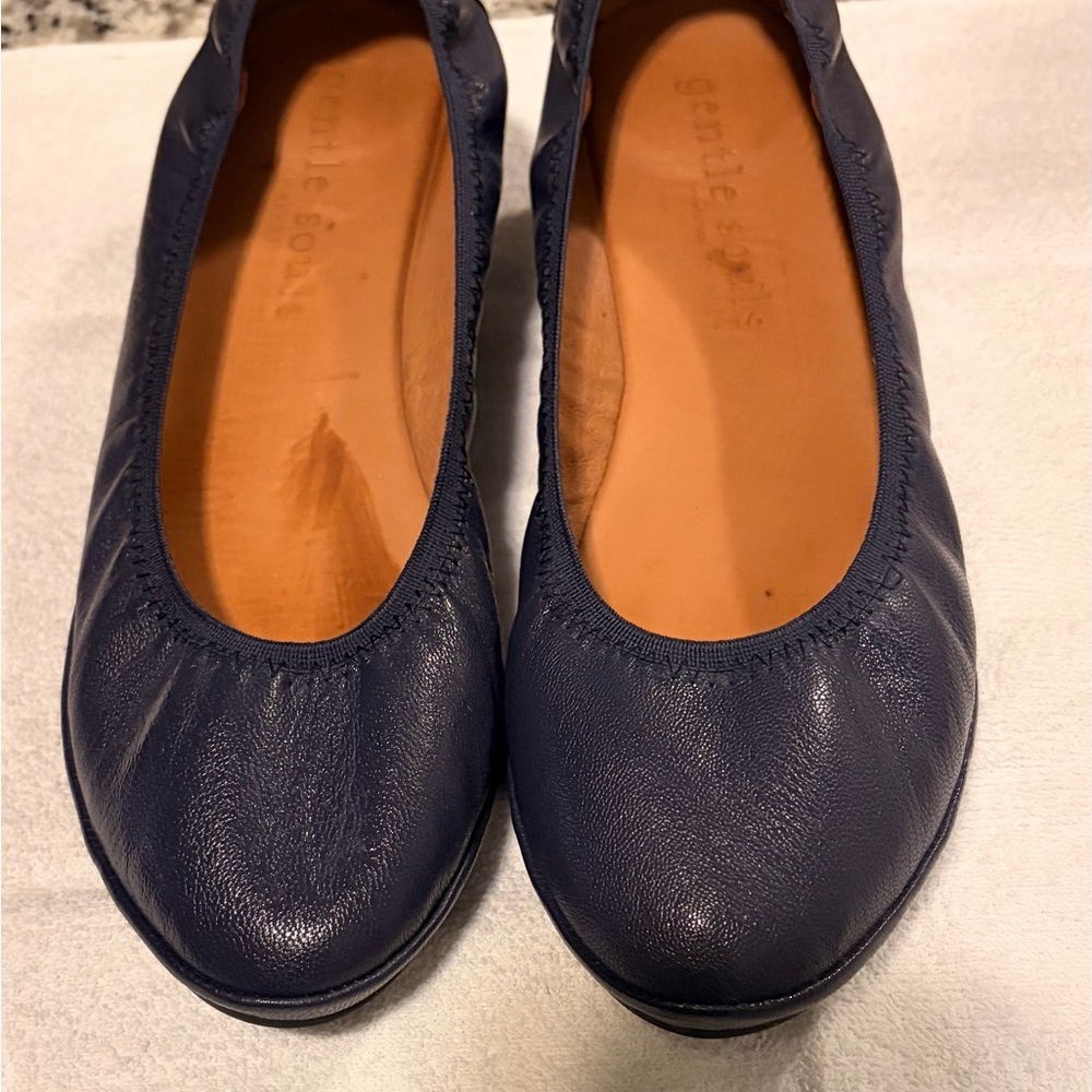 Gentle Souls Women's Dark Blue Leather Loafers